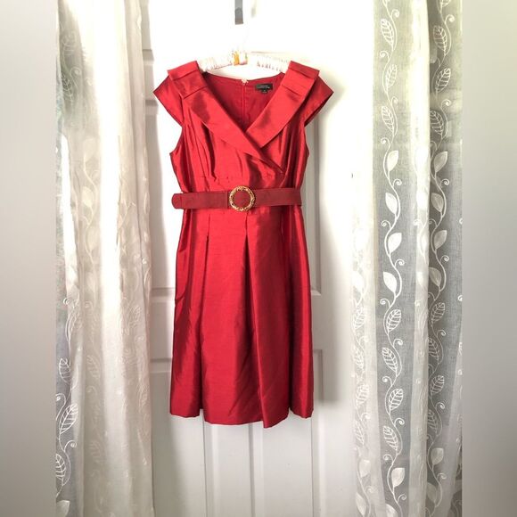 Tahari ASL Dresses & Skirts - Tahari ASL cocktail Taffeta midi Dress back zipper with belt size 14